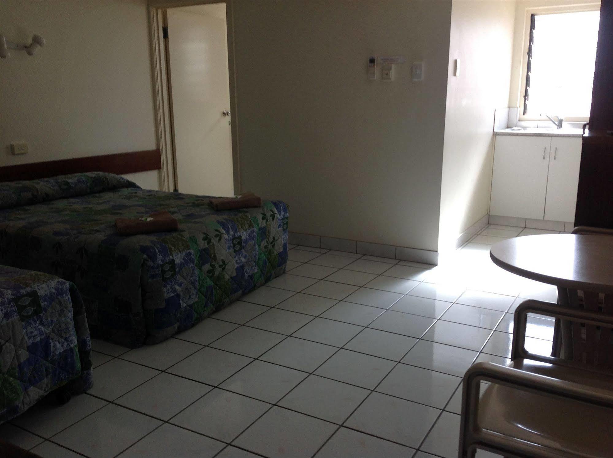 Palms Motel ダーウィン エクステリア 写真